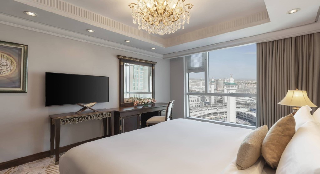 diplomatic-suite-Raffles-Makkah-Palace-7-4-2200x1200 (1)